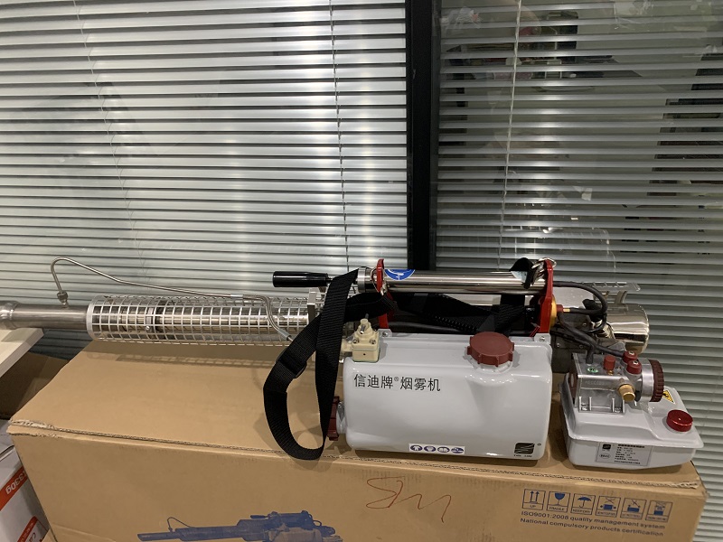 信迪牌烟雾机
